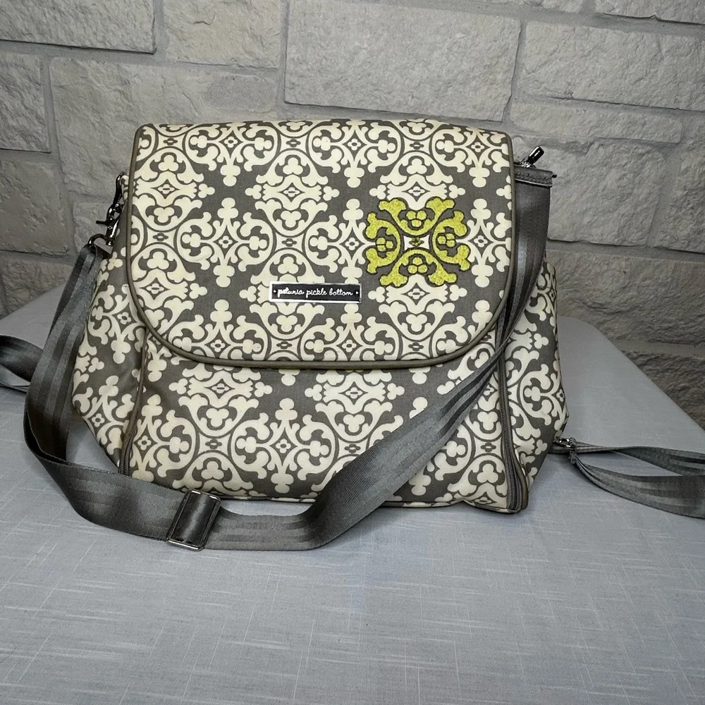 Petunia Pickle bottom Boxy Backpack Diaper Bag Breakfast in Berkshire Large